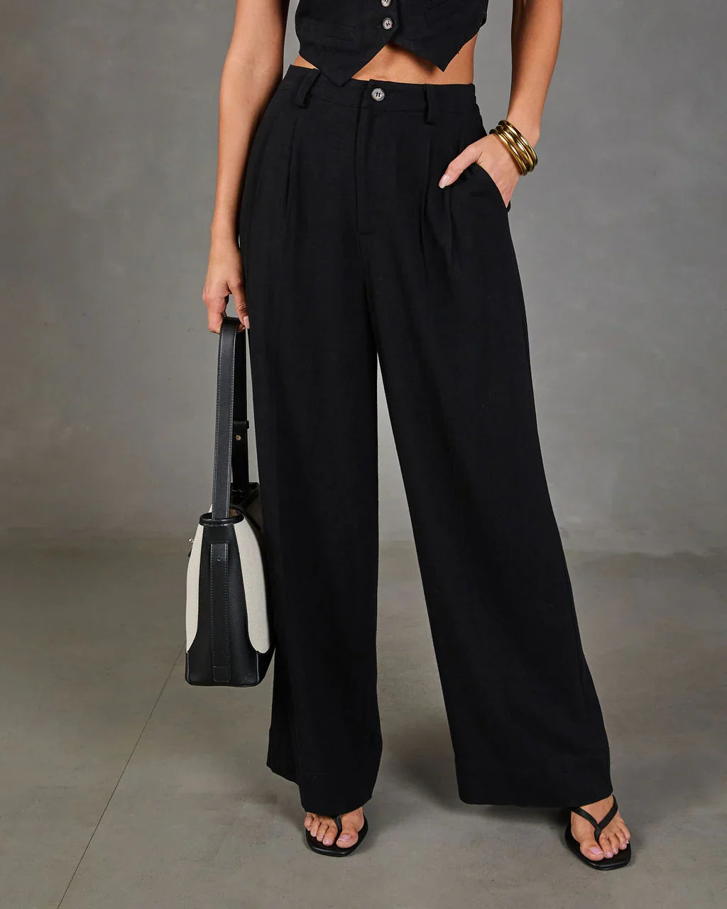 Leva Pocketed Wide Leg Pants