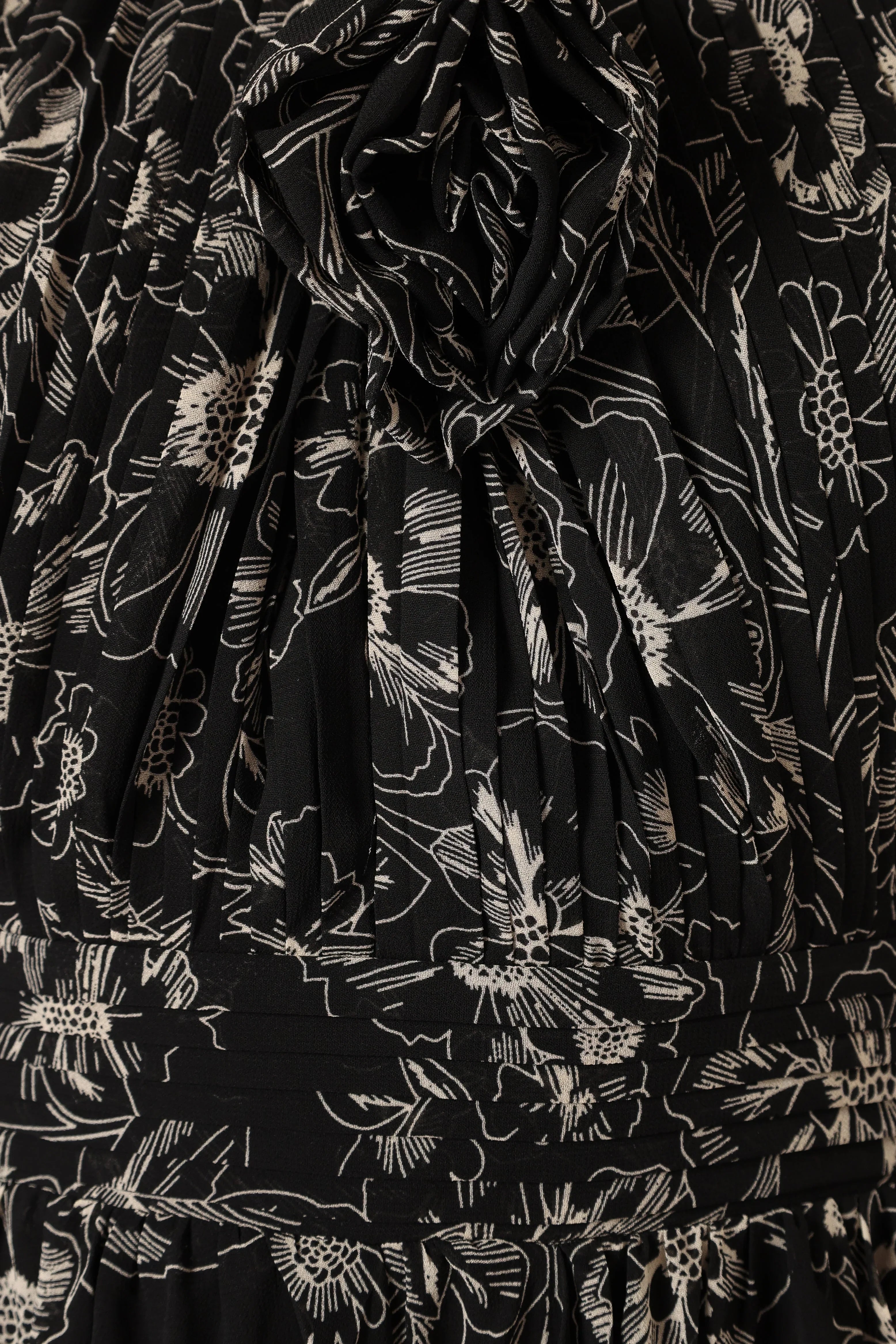 Lennon Halterneck Maxi Dress Black Floral