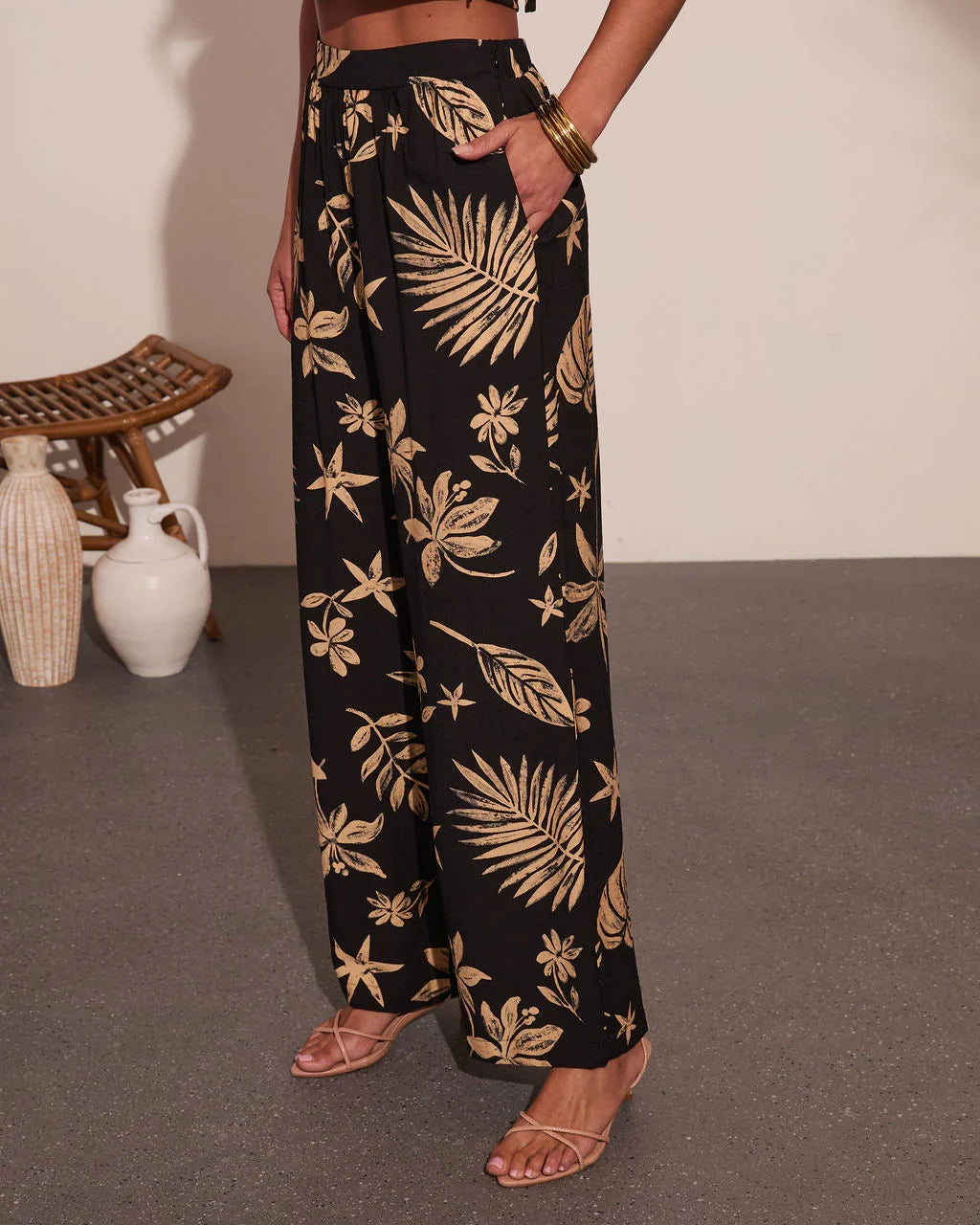 Summit Socialite Abstract Pants