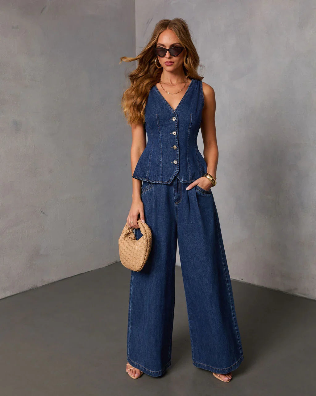 Easy Classic Stretch High Rise Wide Leg Jeans