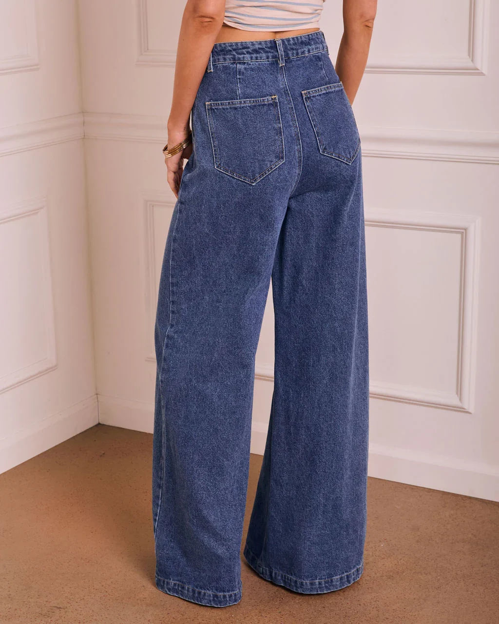 Elaris Stretch Mid Rise Wide Leg Jeans