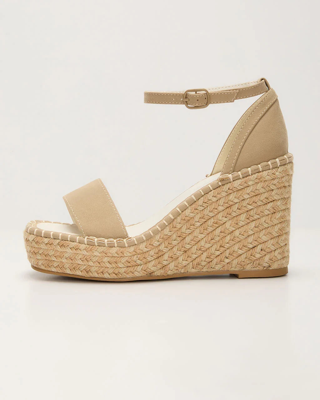Vivvy Raffia Wedge Sandal