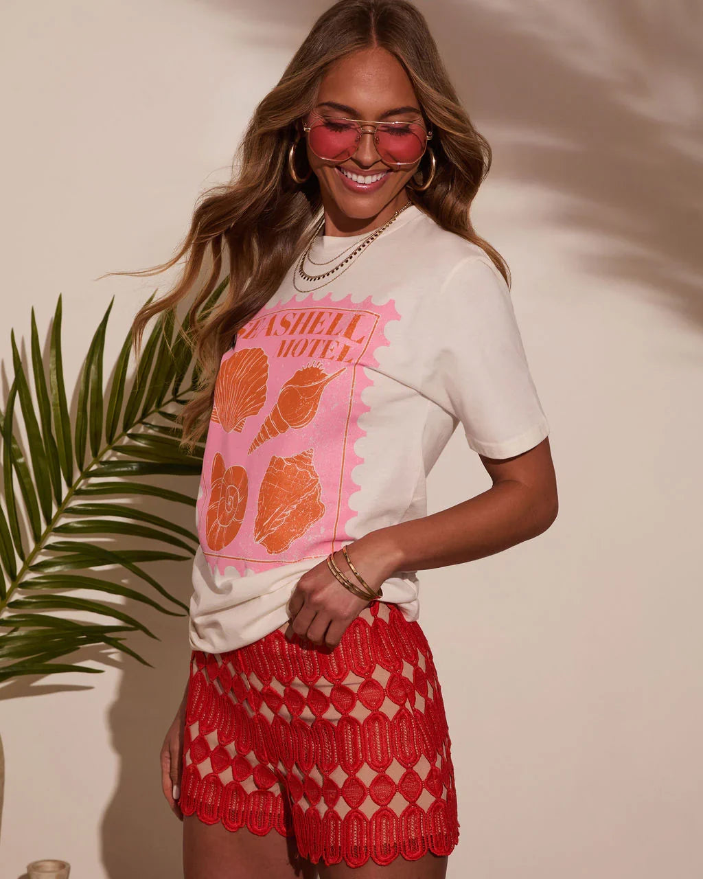 Seashell Motel Short Sleeve Graphic Tee