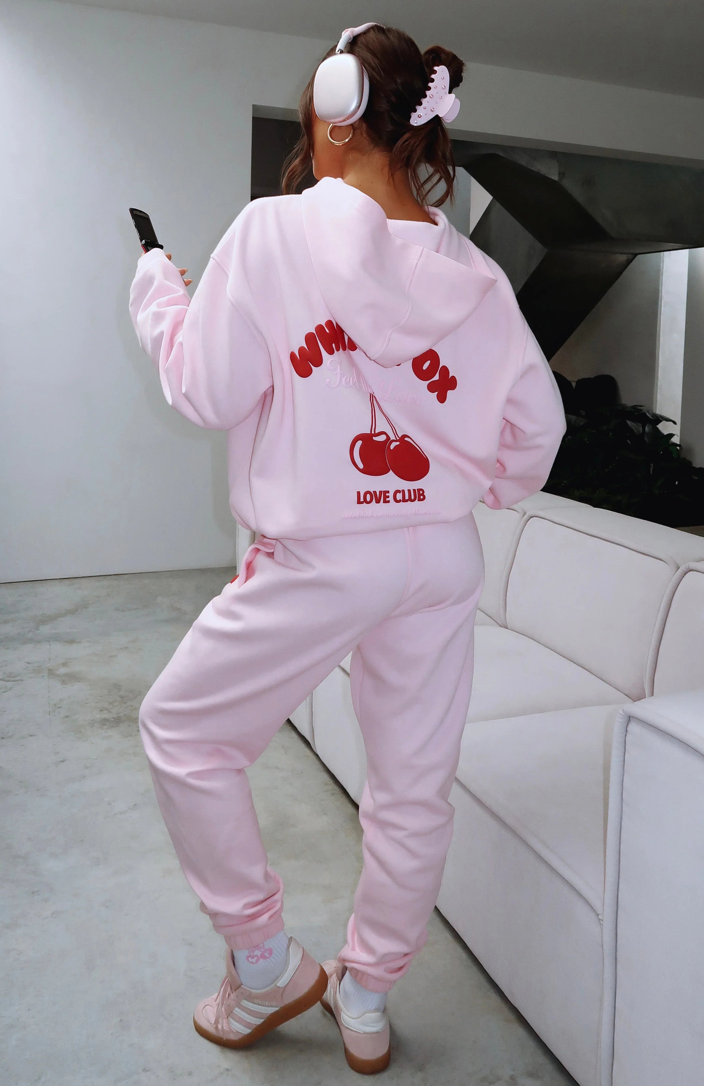 Love Me Tender Sweatpants Pink